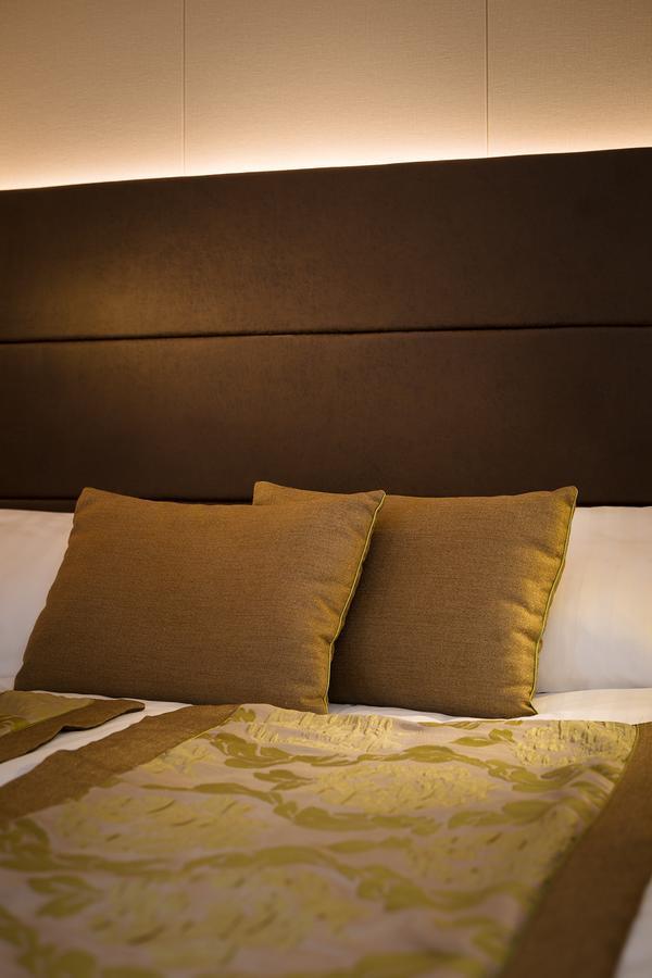 וישגרד Hotel Honti Wellness Es Konferencia Szalloda מראה חיצוני תמונה